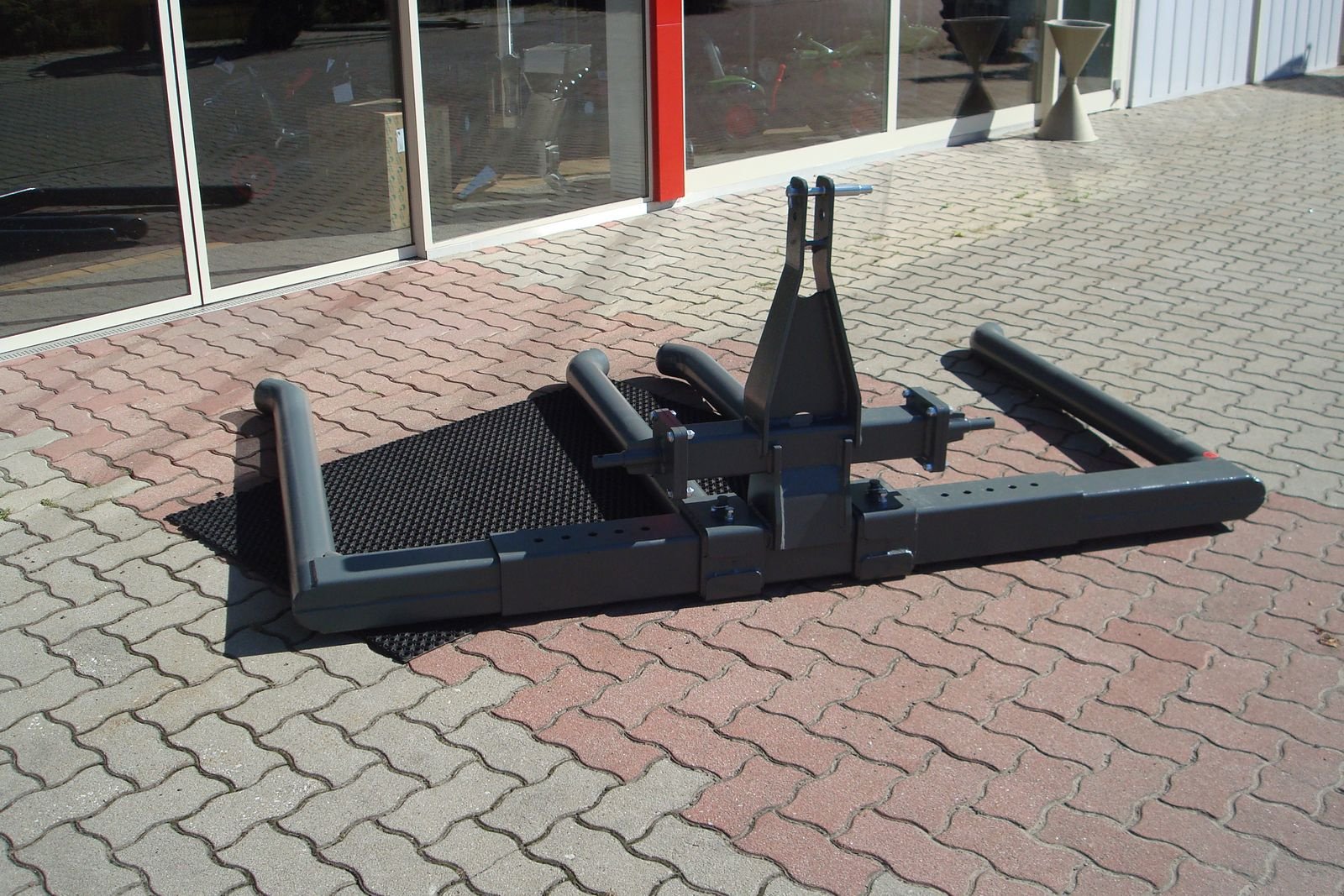 Folienballenzange des Typs Sonstige Doppelballentransporter / Doppelballenträger, Neumaschine in Judenburg (Bild 1)