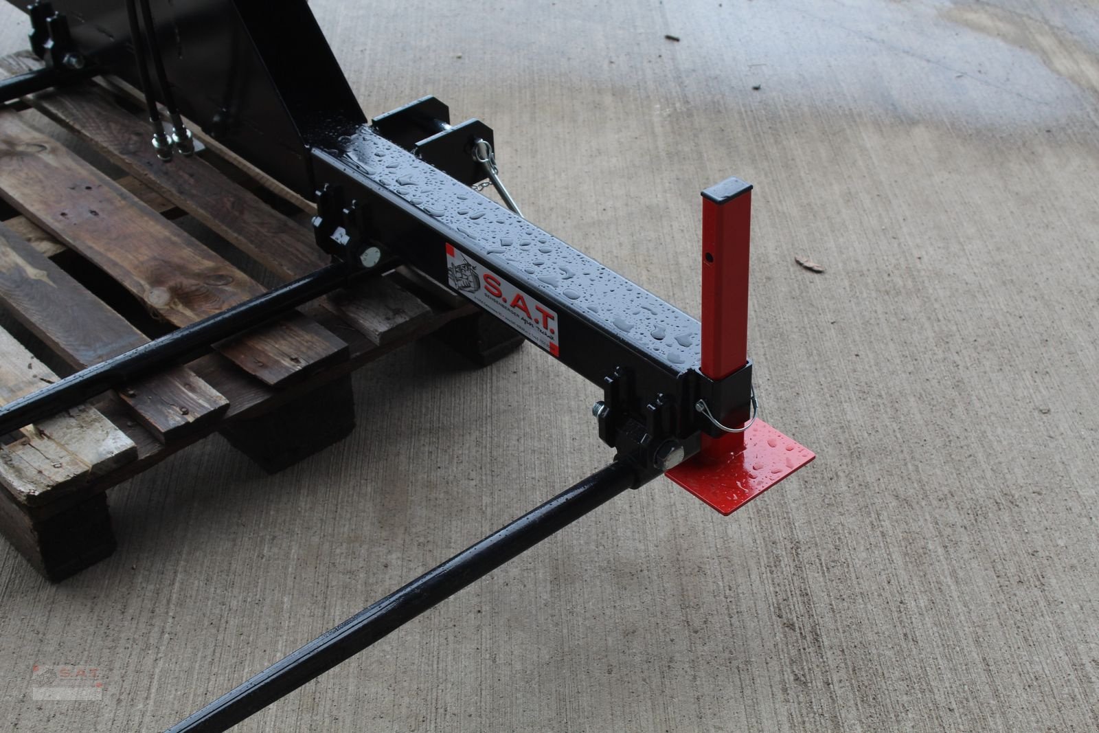 Folienballenzange of the type Sonstige Doppelter Ballentransporter-Hydraulisch, Neumaschine in Eberschwang (Picture 3)