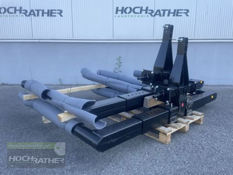 Folienballenzange des Typs Sonstige Doppeltransportgabel für Rundballen, Neumaschine in Kronstorf (Bild 1)