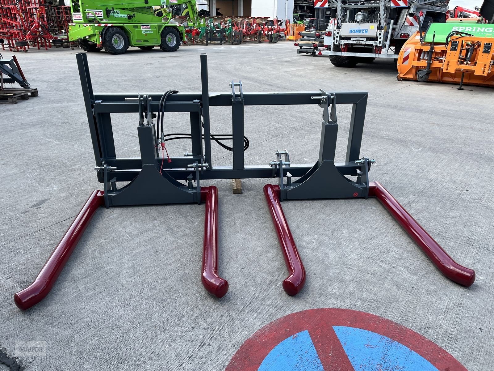 Folienballenzange of the type Sonstige Doppeltransportrahmen mit Ballenträger hydr., Neumaschine in Burgkirchen (Picture 10)