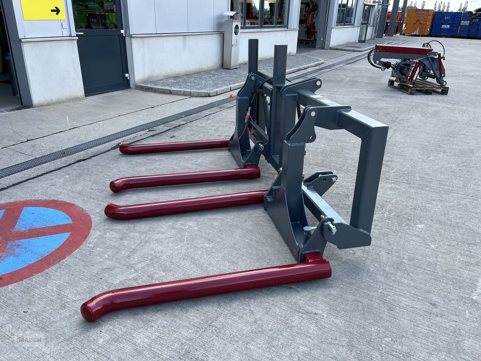 Folienballenzange of the type Sonstige Doppeltransportrahmen mit Ballenträger hydr., Neumaschine in Burgkirchen (Picture 12)