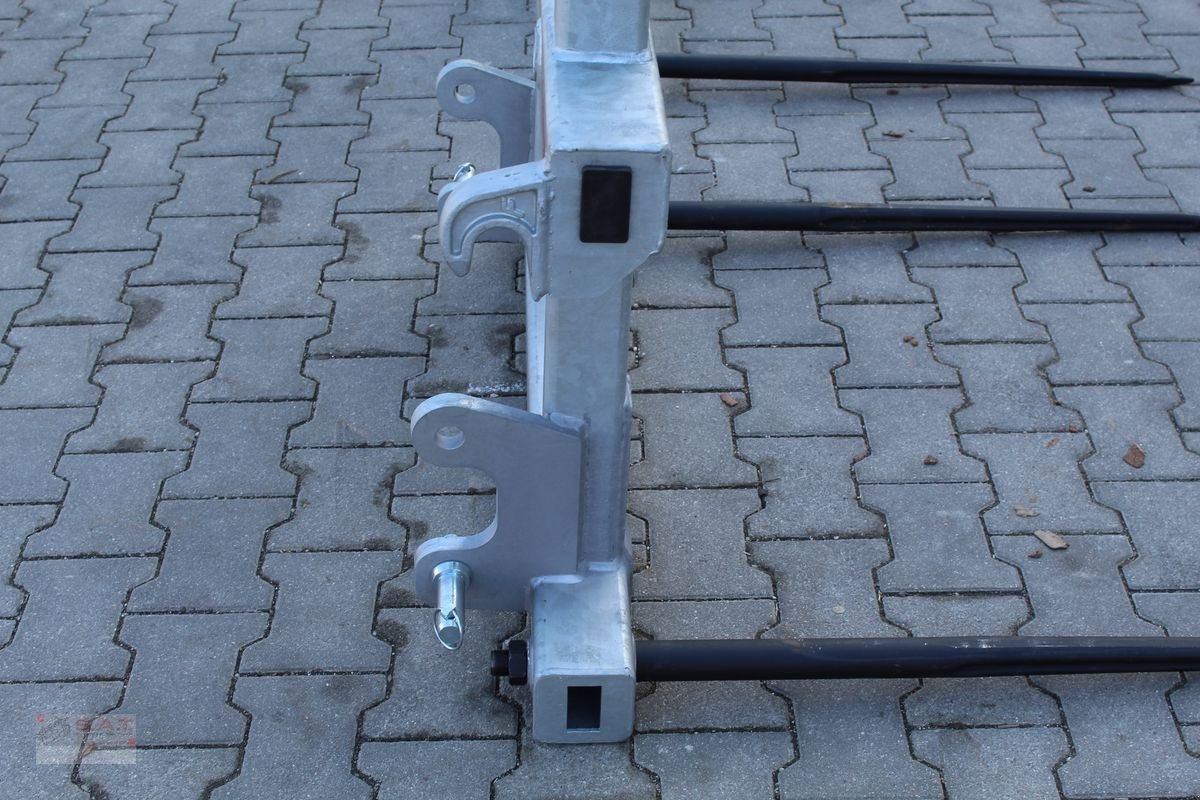 Folienballenzange of the type Sonstige Fliegl Ballenspieß mit Erhöhung-Schwerlastzinken, Neumaschine in Eberschwang (Picture 17)