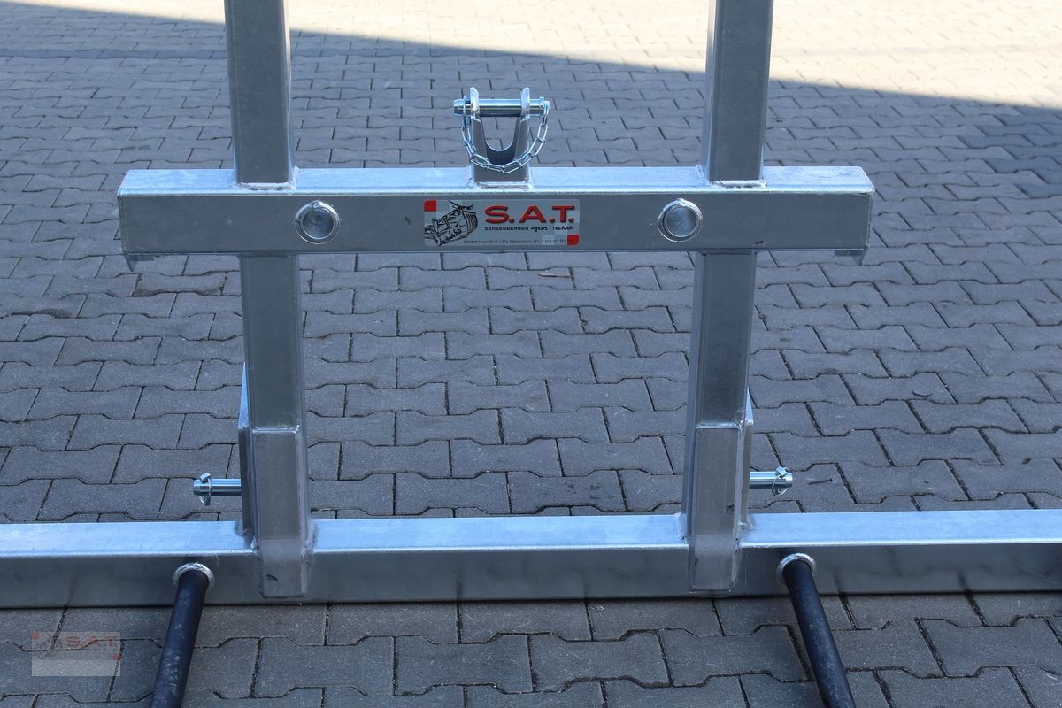 Folienballenzange of the type Sonstige Fliegl Ballenspieß mit Erhöhung-Schwerlastzinken, Neumaschine in Eberschwang (Picture 8)