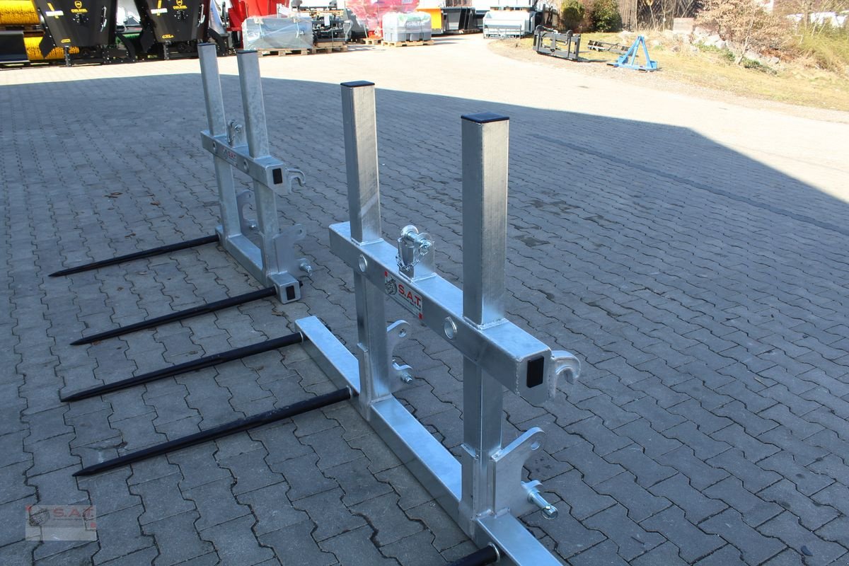 Folienballenzange of the type Sonstige Fliegl Ballenspieß mit Erhöhung-Schwerlastzinken, Neumaschine in Eberschwang (Picture 11)