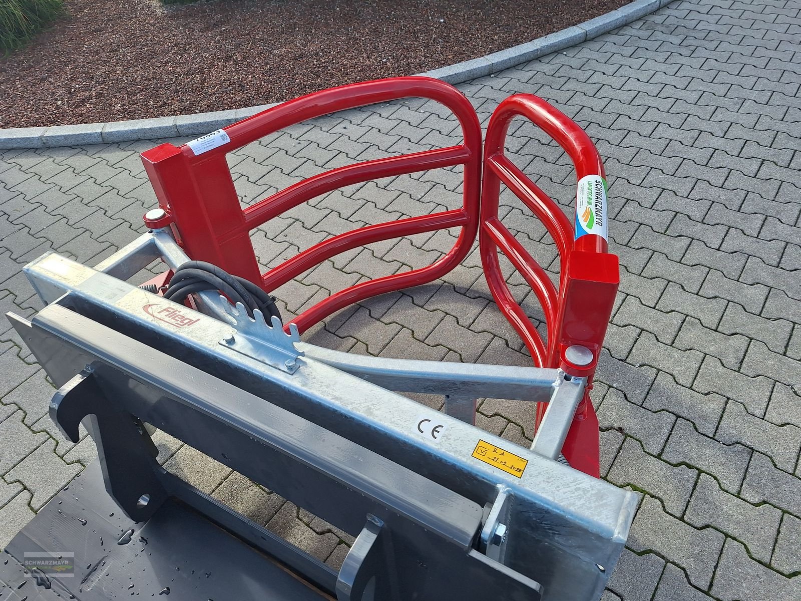 Folienballenzange des Typs Sonstige Fliegl Ballenzange WM-HV, Neumaschine in Aurolzmünster (Bild 11)