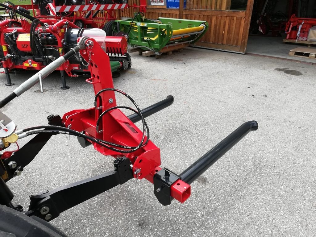 Folienballenzange typu Sonstige GEFRA Ballengabel hydr. klappbar, Gebrauchtmaschine v Grünbach (Obrázek 2)