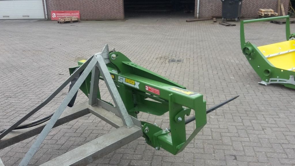 Folienballenzange des Typs Sonstige Hustler Balenafwikkelaar, Neumaschine in Goudriaan (Bild 4)