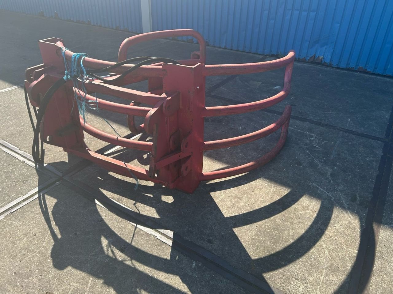 Folienballenzange typu Sonstige Overig Balenklem rond als vierkant, Gebrauchtmaschine v Joure (Obrázek 3)