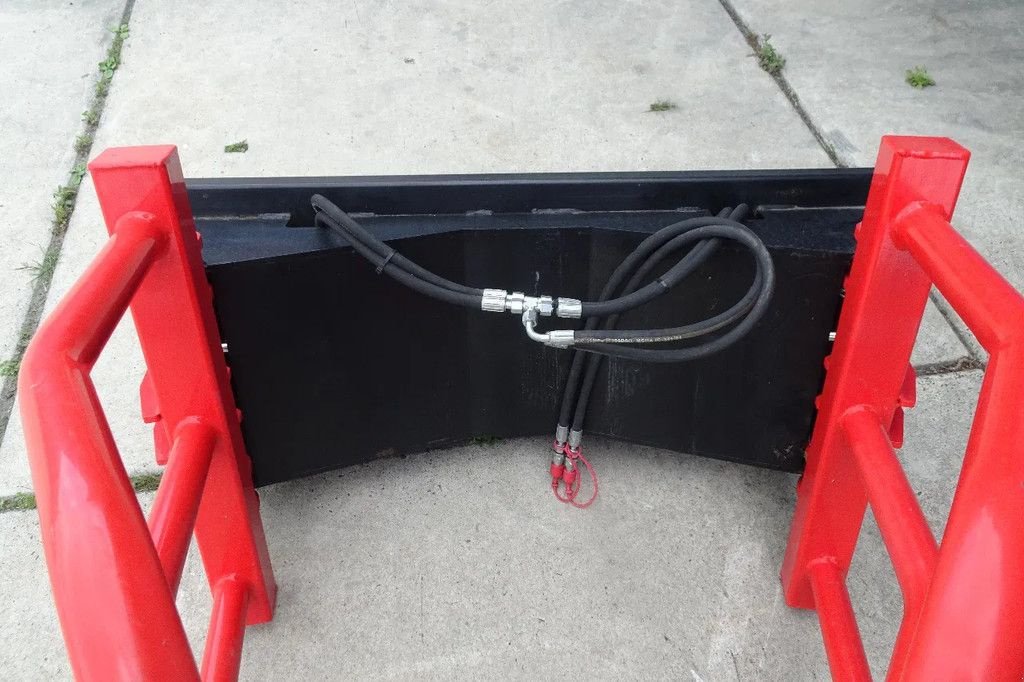 Folienballenzange типа Sonstige Ronde balenklem midibalen, Gebrauchtmaschine в Losdorp (Фотография 5)