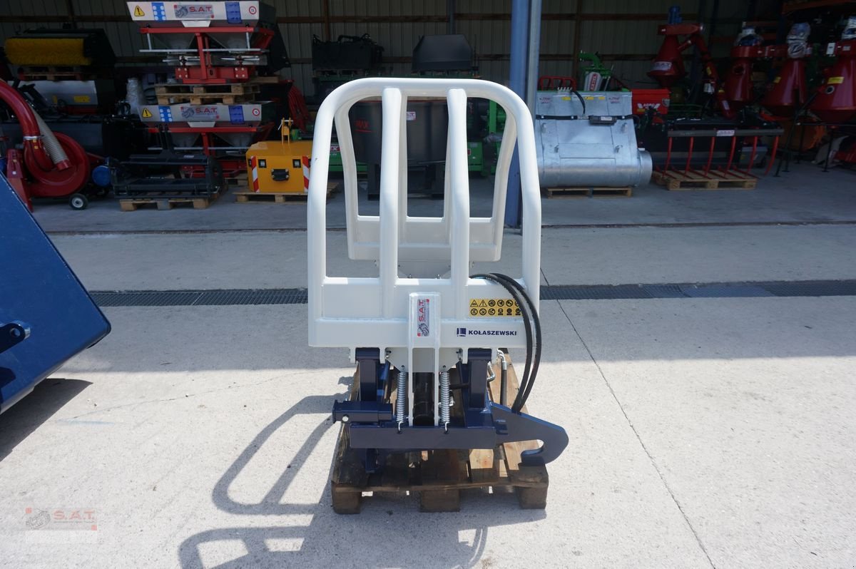 Folienballenzange des Typs Sonstige SAT-Ballenzange, Neumaschine in Eberschwang (Bild 9)