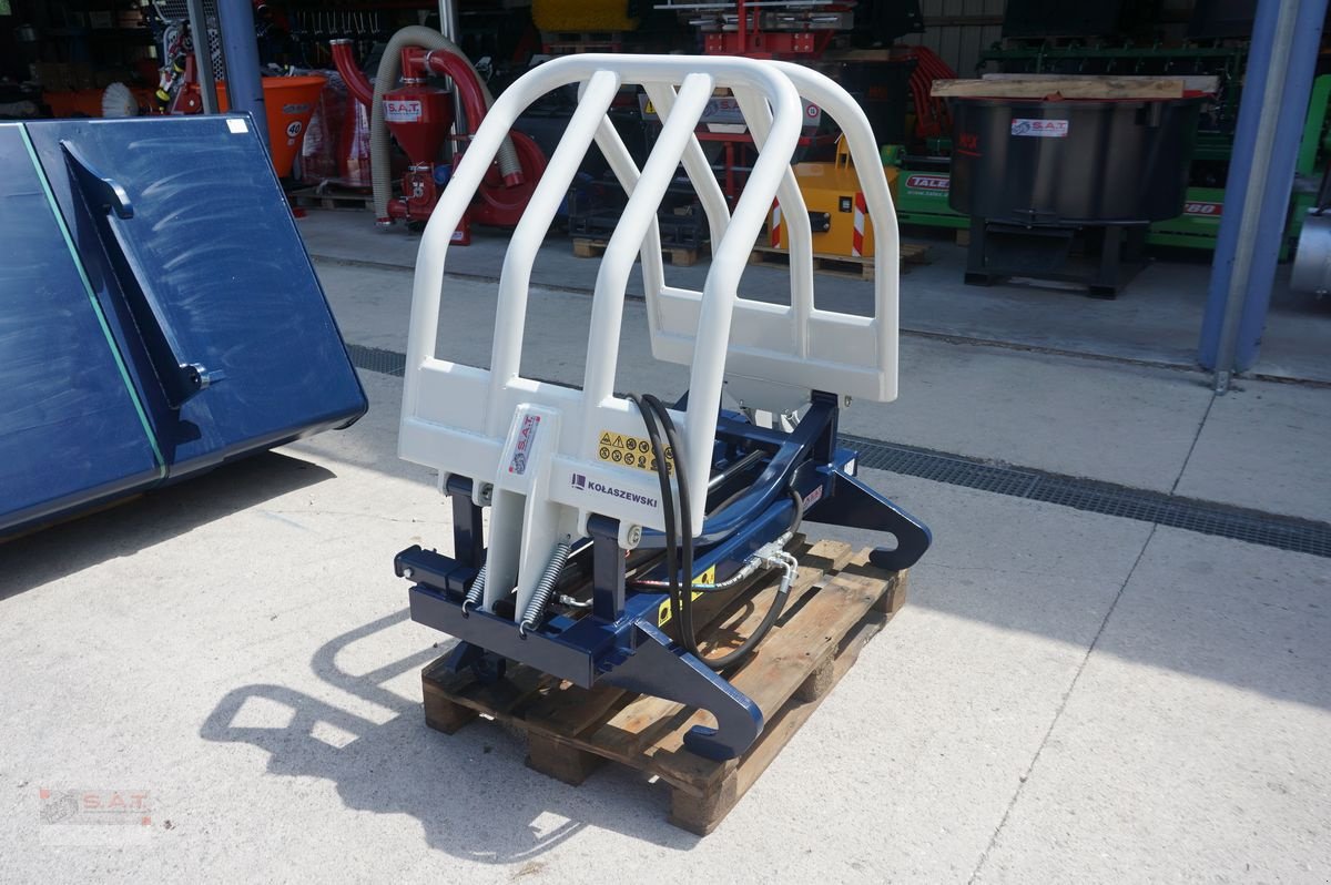 Folienballenzange des Typs Sonstige SAT-Ballenzange, Neumaschine in Eberschwang (Bild 1)