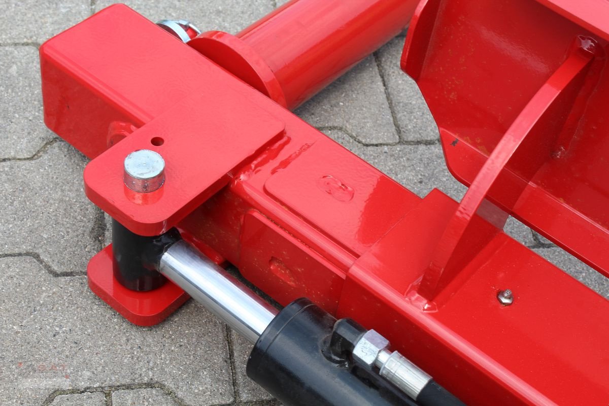 Folienballenzange of the type Sonstige SAT doppelte hydraulische Ballengabel/Spieß, Neumaschine in Eberschwang (Picture 15)