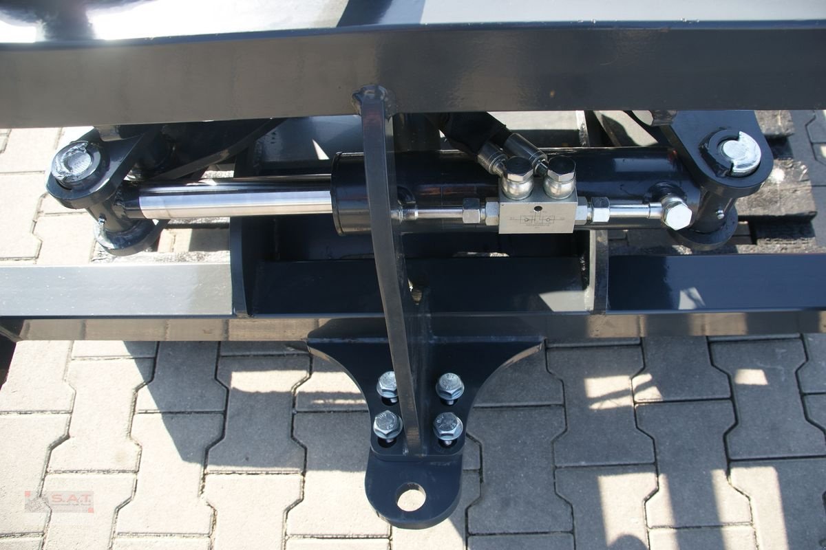Folienballenzange des Typs Sonstige SAT-Profiballenzange-Neue Konstruktion, Neumaschine in Eberschwang (Bild 5)