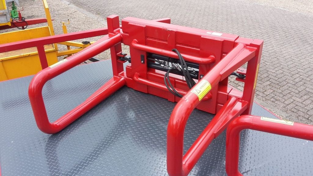 Folienballenzange des Typs Sonstige Zware balenklem, Neumaschine in Goudriaan (Bild 1)