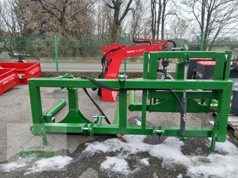 Folienballenzange типа Stekro Doppelballengabel Hydr. zum Heben, Neumaschine в Aschbach