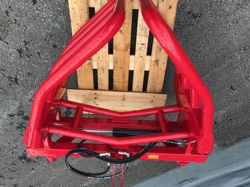Folienballenzange typu Stekro hydr. Ballenzange V-Shape Euro und Dreipunkt, Neumaschine w Tamsweg (Zdjęcie 11)