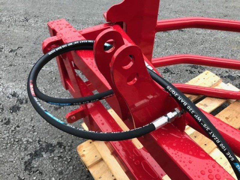 Folienballenzange typu Stekro hydr. Ballenzange V-Shape Euro und Dreipunkt, Neumaschine w Tamsweg (Zdjęcie 8)