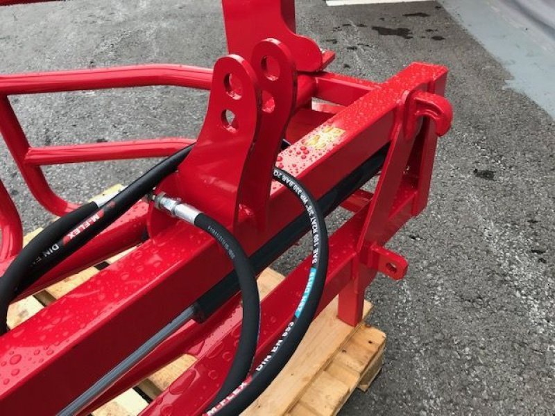 Folienballenzange typu Stekro hydr. Ballenzange V-Shape Euro und Dreipunkt, Neumaschine w Tamsweg (Zdjęcie 9)