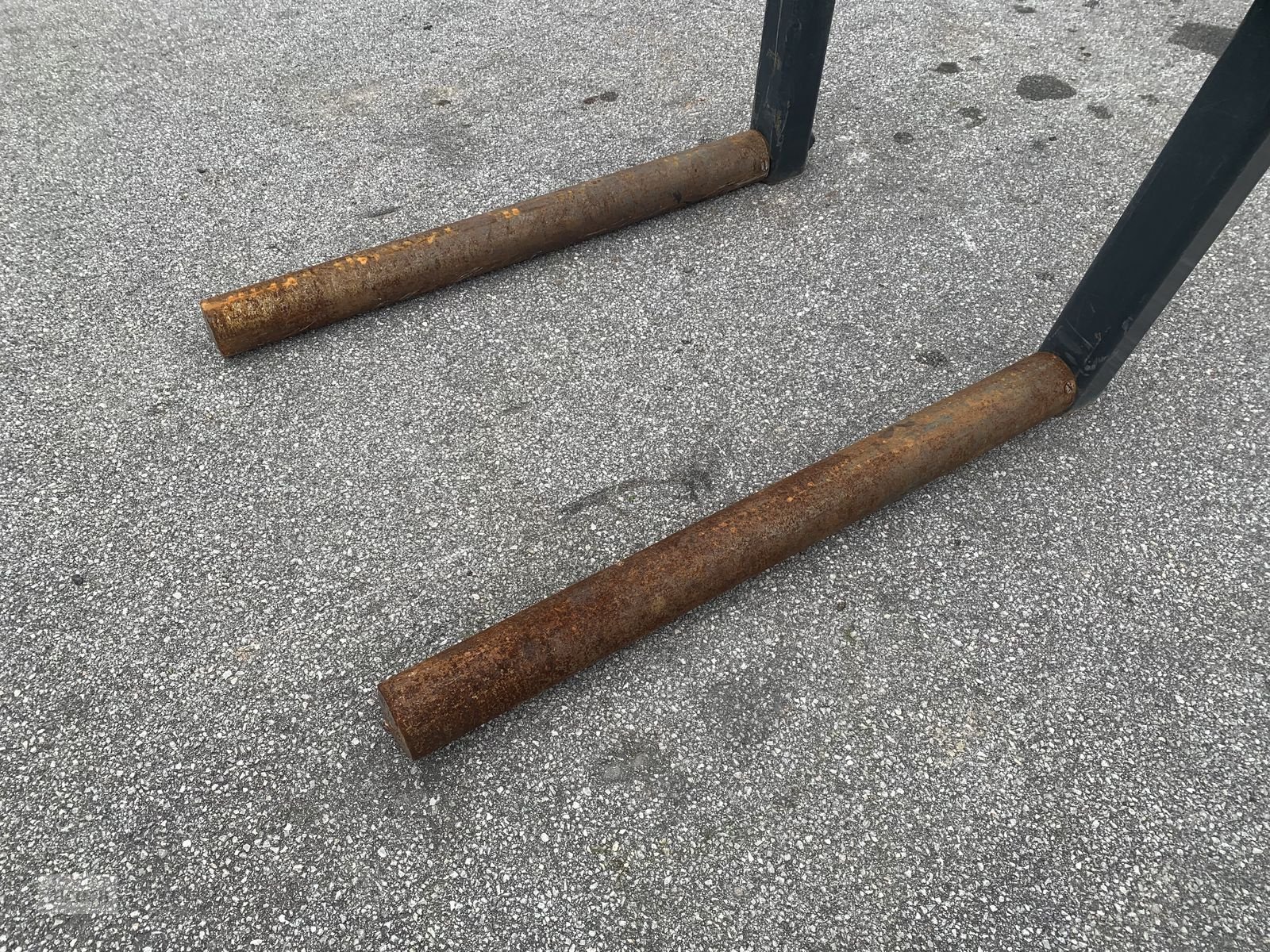 Folienballenzange des Typs Stoll Rundballengabel, Gebrauchtmaschine in Eben (Bild 5)