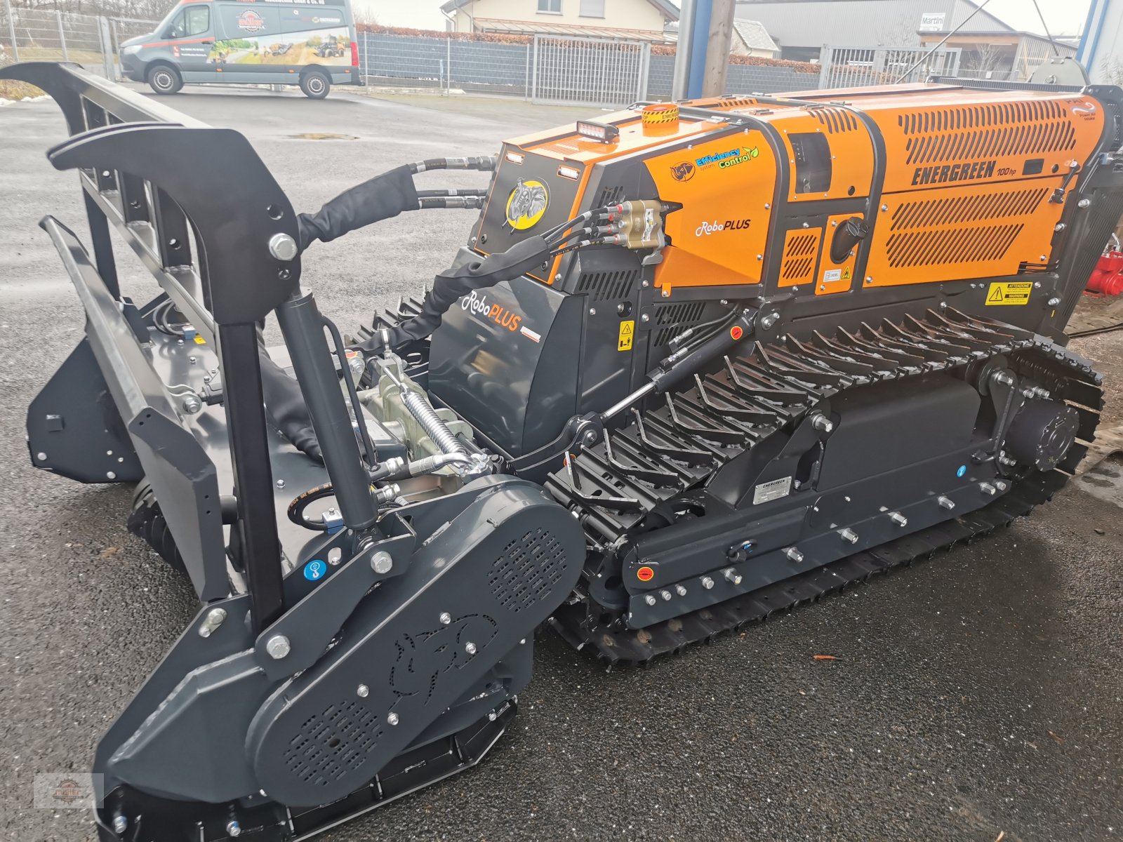 Forstfräse & Forstmulcher des Typs Energreen Mähraupe RoboPlus 100 PS, Gebrauchtmaschine in Kehrig (Bild 2)