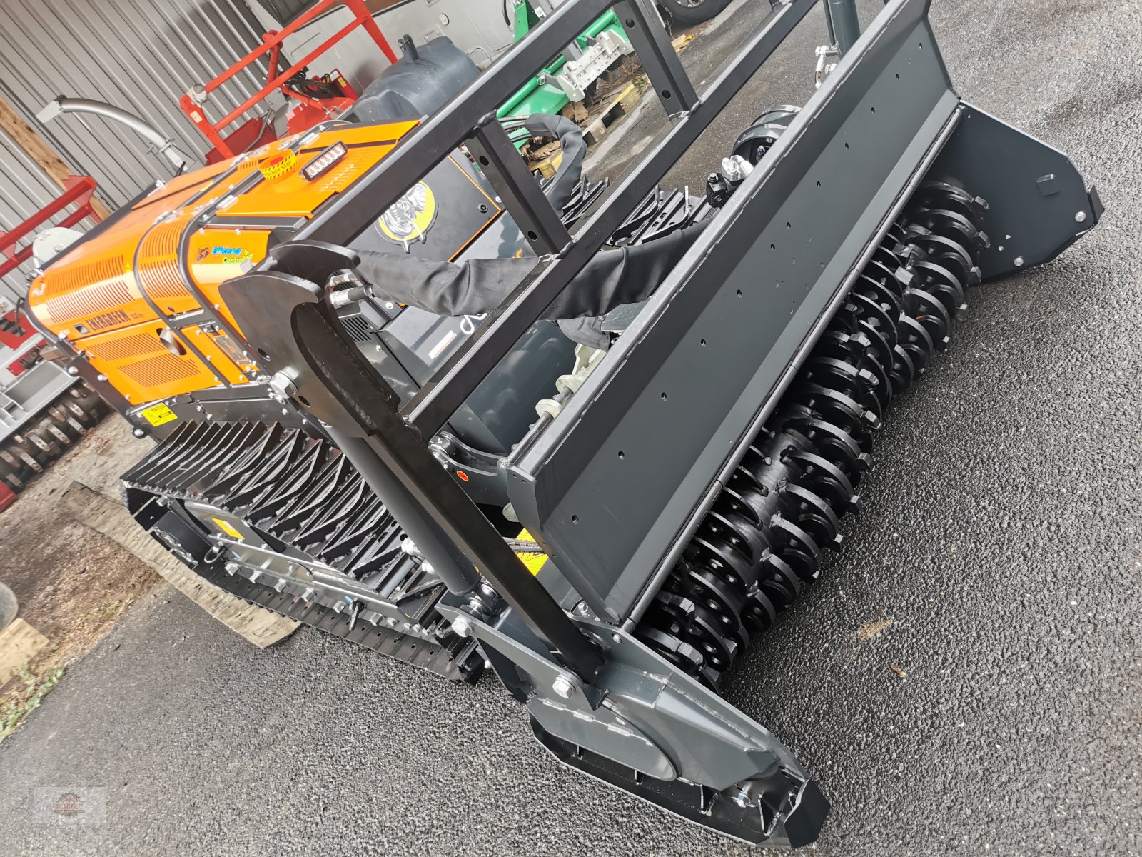Forstfräse & Forstmulcher des Typs Energreen Mähraupe RoboPlus 100 PS, Gebrauchtmaschine in Kehrig (Bild 7)