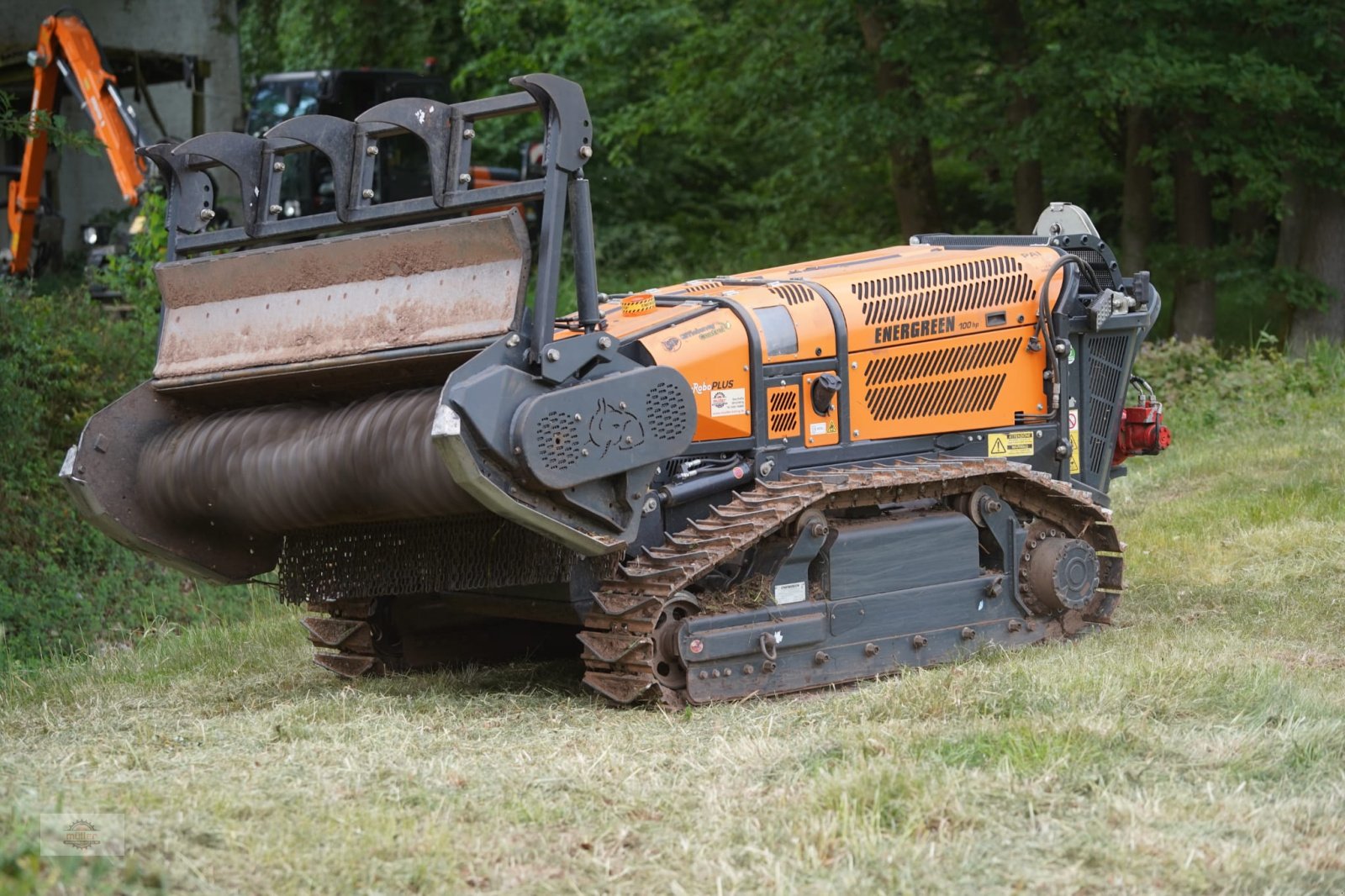 Forstfräse & Forstmulcher des Typs Energreen Mähraupe RoboPlus 100 PS, Gebrauchtmaschine in Kehrig (Bild 1)