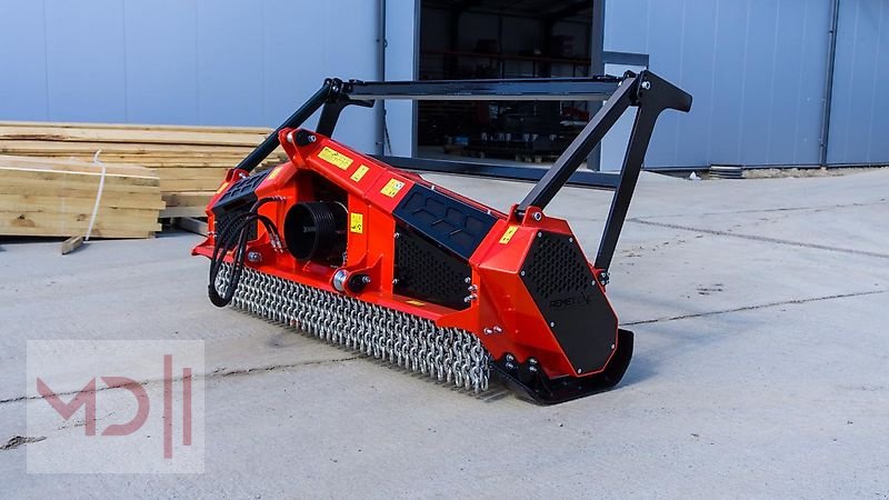 Forstfräse & Forstmulcher des Typs MD Landmaschinen RT Forstmulcher F3 1,5 - 2,0m, Neumaschine in Zeven (Bild 5)
