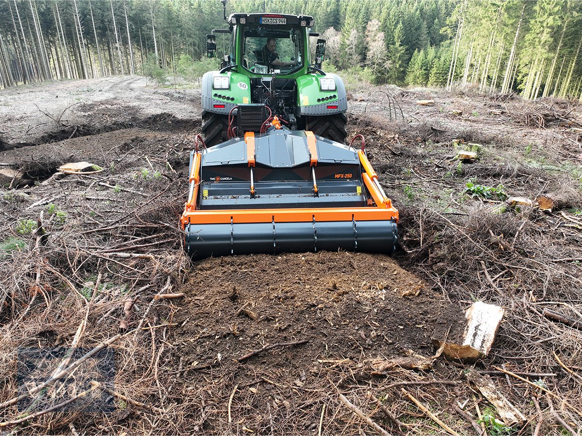 Forstfräse & Forstmulcher des Typs TMC Cancela MFX-250 Forstfräse /Rodungsfräse für Traktor-Lagergerät-Aktion, Neumaschine in Schmallenberg (Bild 11)