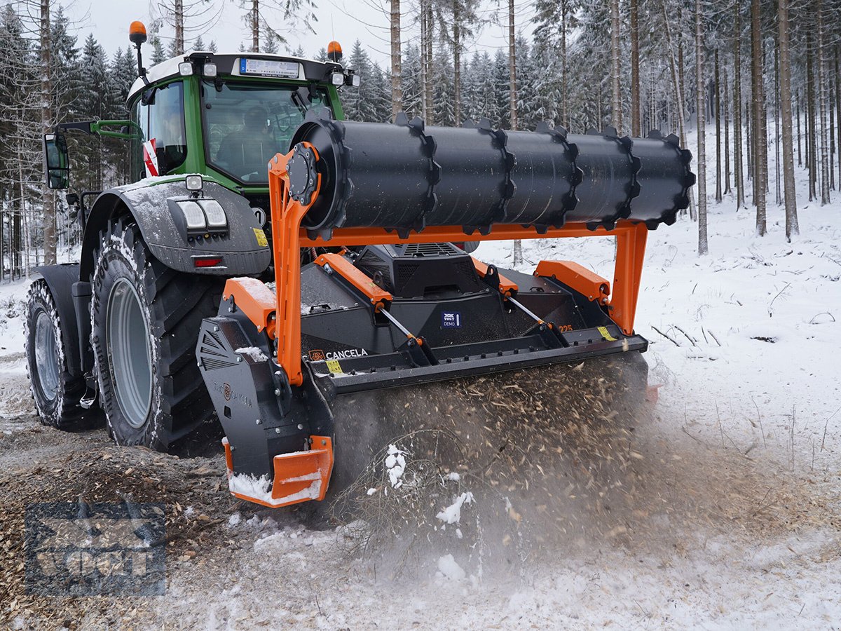 Forstfräse & Forstmulcher des Typs TMC Cancela MPK-250 Forstfräse /Rodungsfräse für Traktor-***Aktionsangebot***, Neumaschine in Schmallenberg (Bild 10)