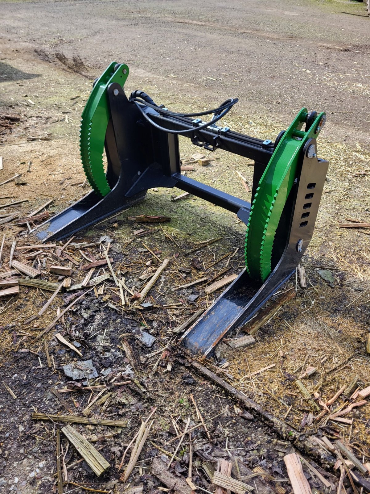 Forstgreifer und Zange des Typs Agromet Agromet, Gebrauchtmaschine in Rees (Bild 2)