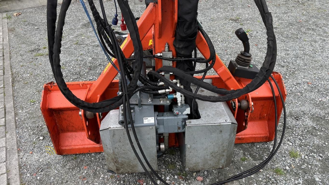 Forstgreifer und Zange του τύπου Auer HRZ 1702 Plus, Gebrauchtmaschine σε Aurich (Φωτογραφία 10)