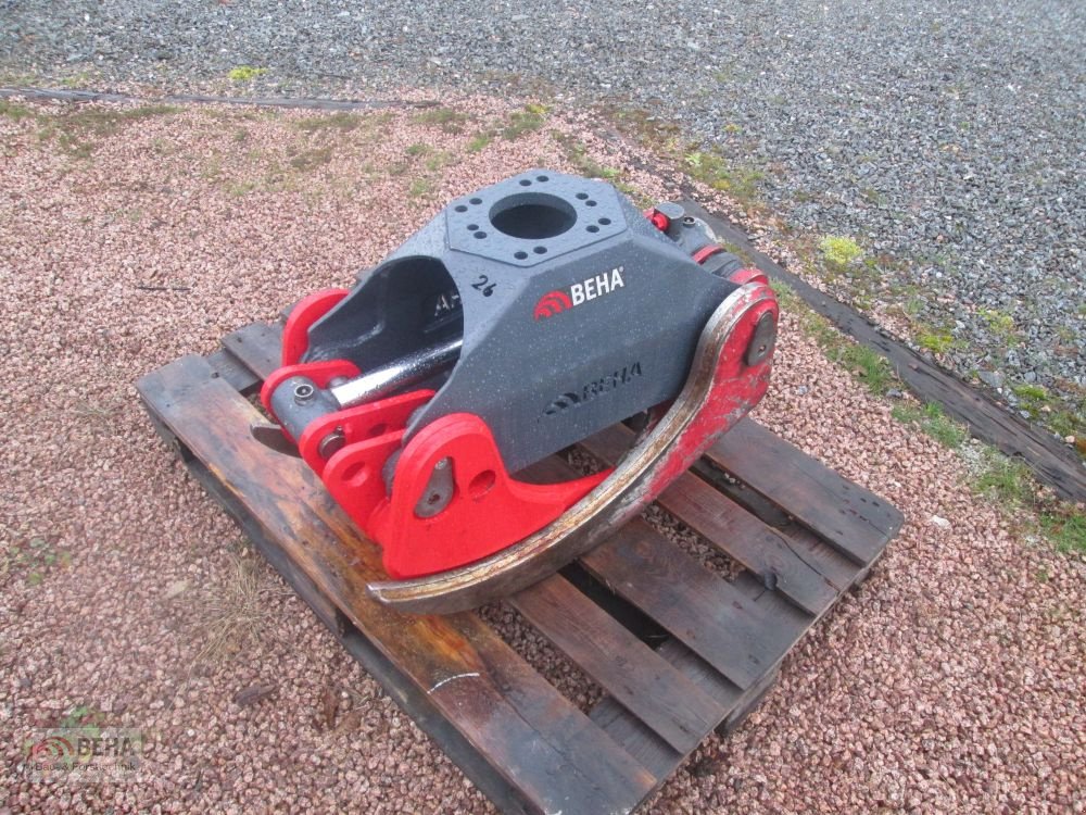 Forstgreifer und Zange des Typs BEHA Gebr. Reisiggreifer BG026SR4 (Prototyp) Neu ausgebüchst u. neue Wange, Gebrauchtmaschine in Steinach (Bild 3)