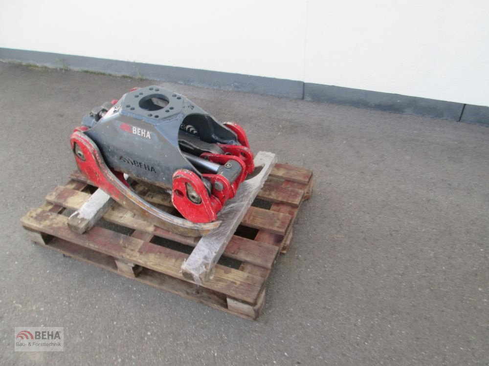 Forstgreifer und Zange от тип BEHA Gebraucht/ Prototyp 3-Fingerfreifer BG026SR3 neu ausgebüchst, Gebrauchtmaschine в Steinach (Снимка 2)
