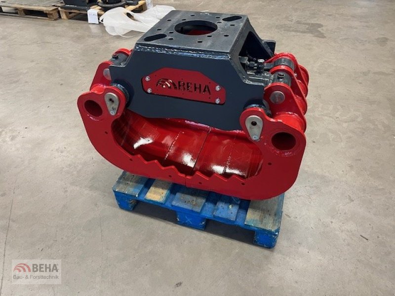 Forstgreifer und Zange des Typs BEHA Universalgreifer von 5-9 Tonnen Bagger, Gebrauchtmaschine in Steinach (Bild 4)