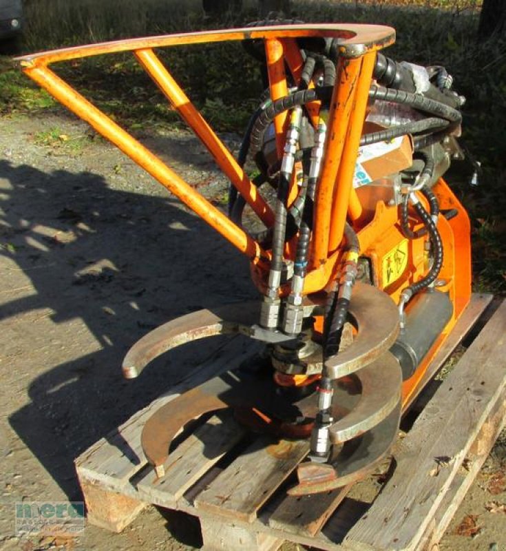 Forstgreifer und Zange des Typs Energreen Extra Trunk Fällgreifer Energieholzgreifer, Gebrauchtmaschine in Stelle-Ashausen (Bild 1)