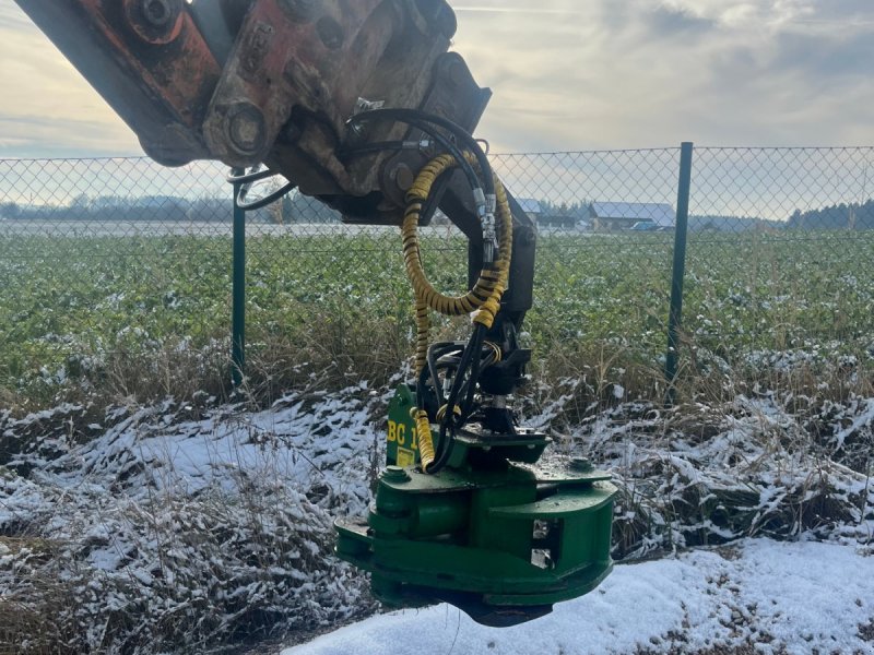 Forstgreifer und Zange des Typs Farma BC 18, Gebrauchtmaschine in sattledt (Bild 1)