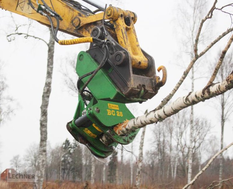 Forstgreifer und Zange van het type Farma Fällgreifer BC 25 / BC25 - Baggeranbau, Neumaschine in Bad Abbach-Dünzling (Foto 1)