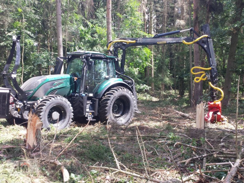 Forstschlepper typu AFM T175, Neumaschine v Bodenwöhr/ Taxöldern (Obrázek 1)