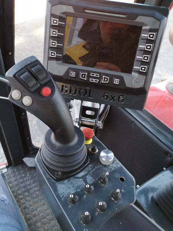 Forstschlepper des Typs Bijol 240 6 x 6 Forst Kombi, Neumaschine in Meschede (Bild 6)