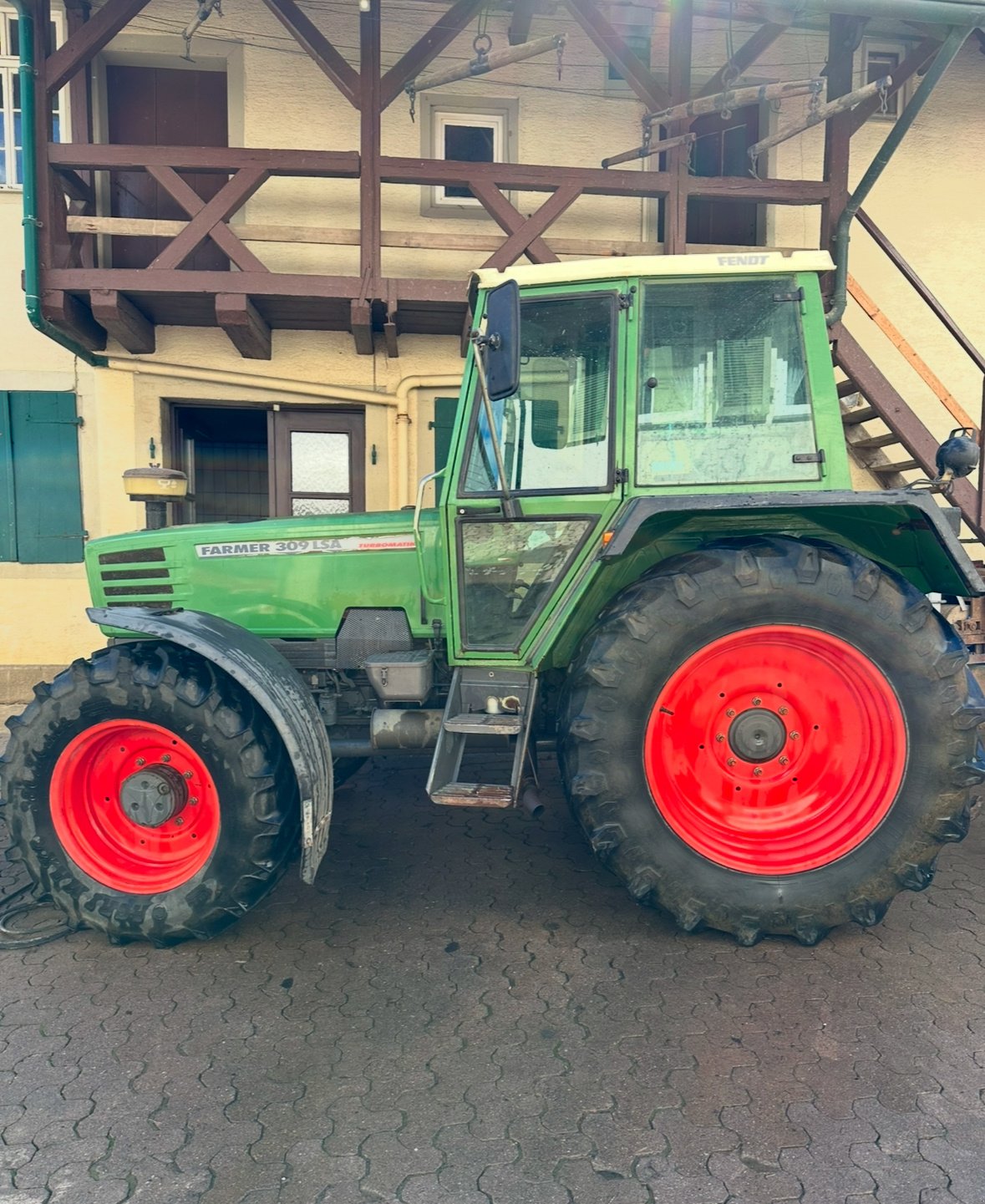 Forstschlepper of the type Fendt 309 LSA Forst, Gebrauchtmaschine in Bondorf (Picture 1)