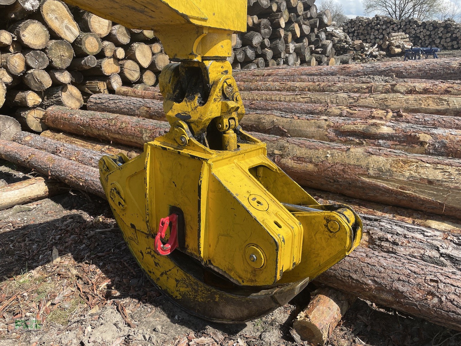 Forstschlepper of the type John Deere 648G, Gebrauchtmaschine in Leinburg (Picture 7)