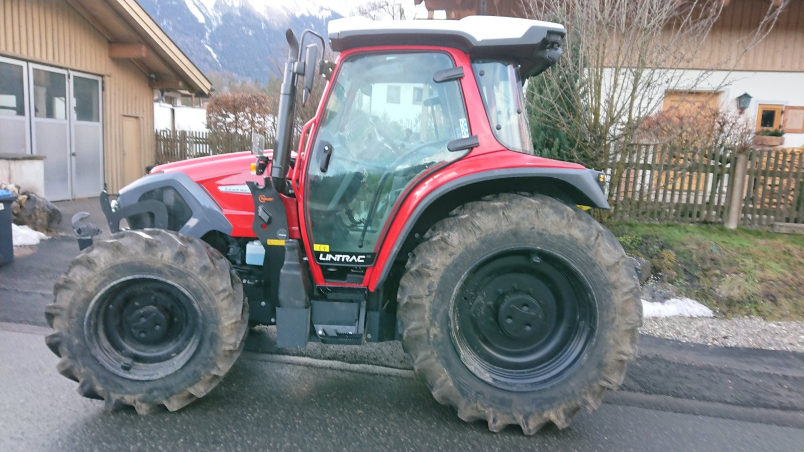 Forstschlepper des Typs Lindner Lintrac 110, Gebrauchtmaschine in Garmisch (Bild 1)