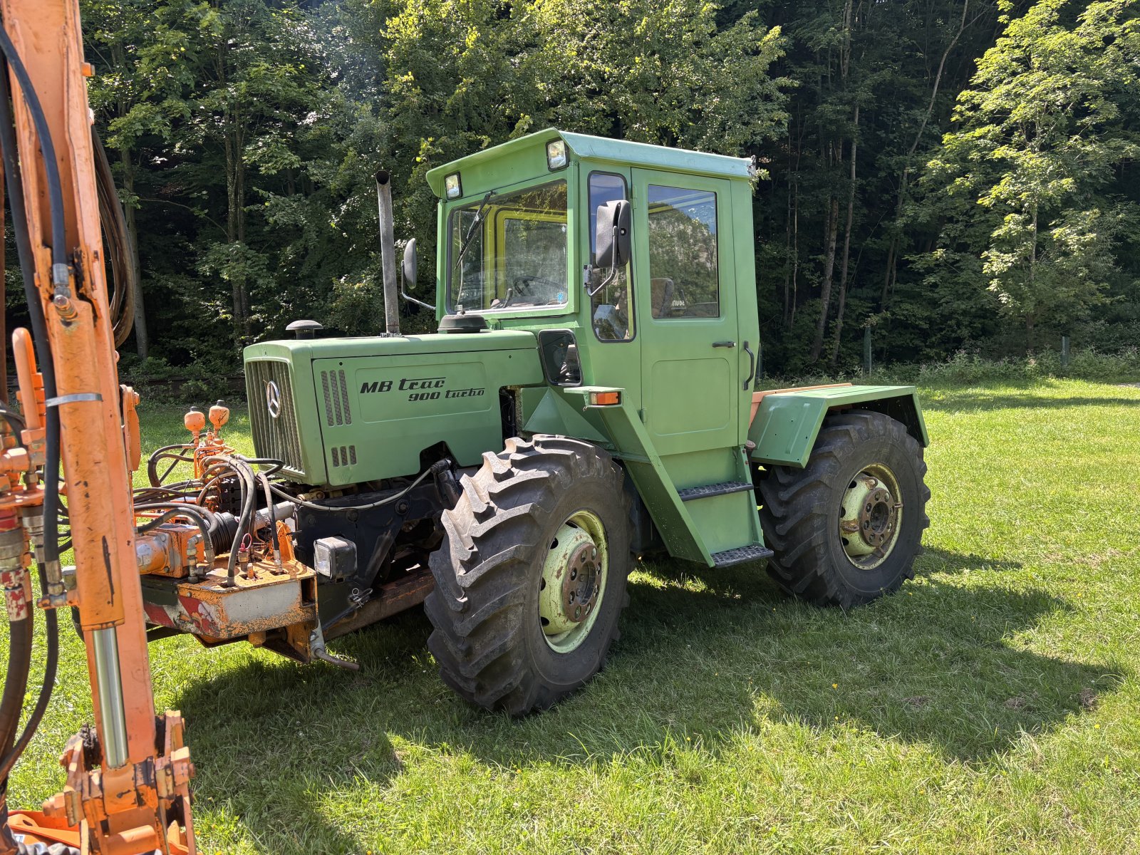Forstschlepper des Typs Mercedes-Benz MB-Trac 900 Turbo, Gebrauchtmaschine in muggendorf (Bild 1)