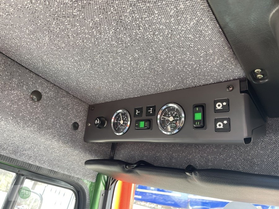 Forstschlepper del tipo Mercedes-Benz Unimog U2100 Agrar-Forst , Ez.2005, Sammlerzustand, Gebrauchtmaschine In Hinterschmiding (Immagine 7)