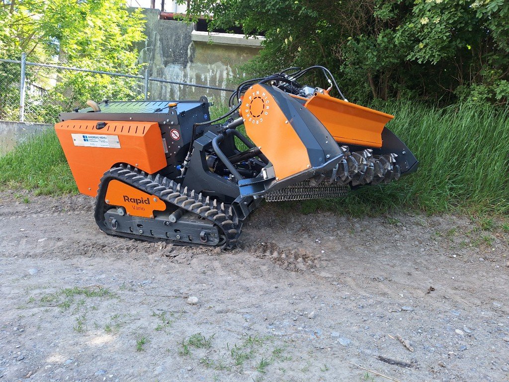 Forstschlepper des Typs Rapid RoboFlail Vario D501 Mulchraupe, Ausstellungsmaschine in Chur (Bild 5)