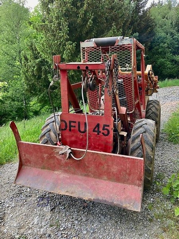 Forstschlepper typu Sonstige 451, Gebrauchtmaschine v Ober-Ramstadt (Obrázek 3)