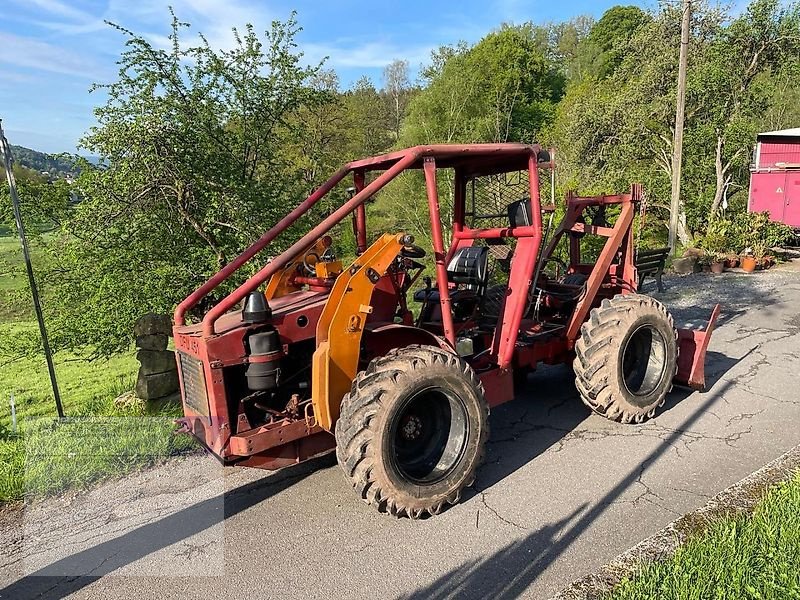 Forstschlepper typu Sonstige 451, Gebrauchtmaschine v Ober-Ramstadt (Obrázek 1)