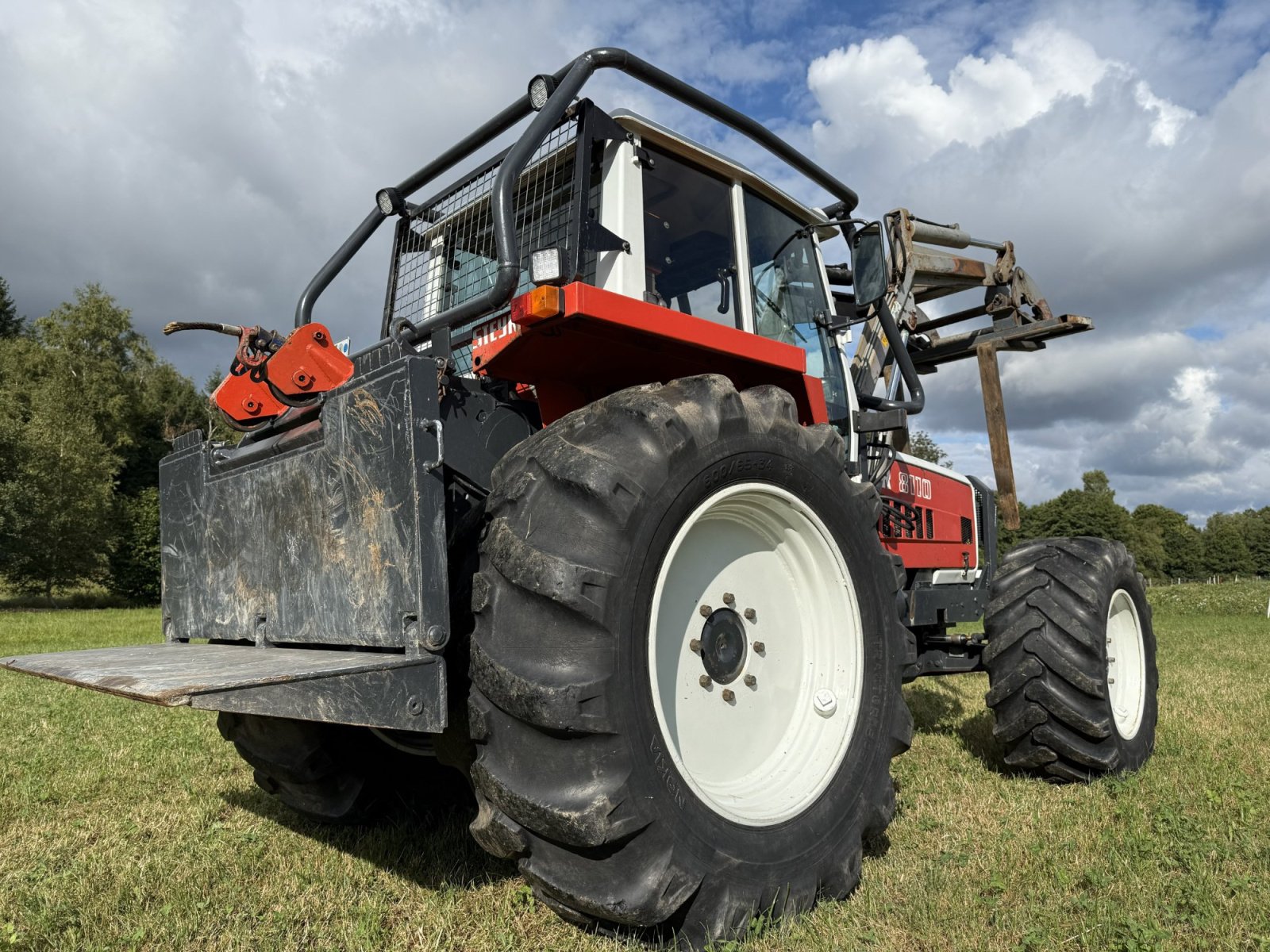 Forstschlepper des Typs Steyr 8110A SK2, Gebrauchtmaschine in Olbernhau (Bild 9)