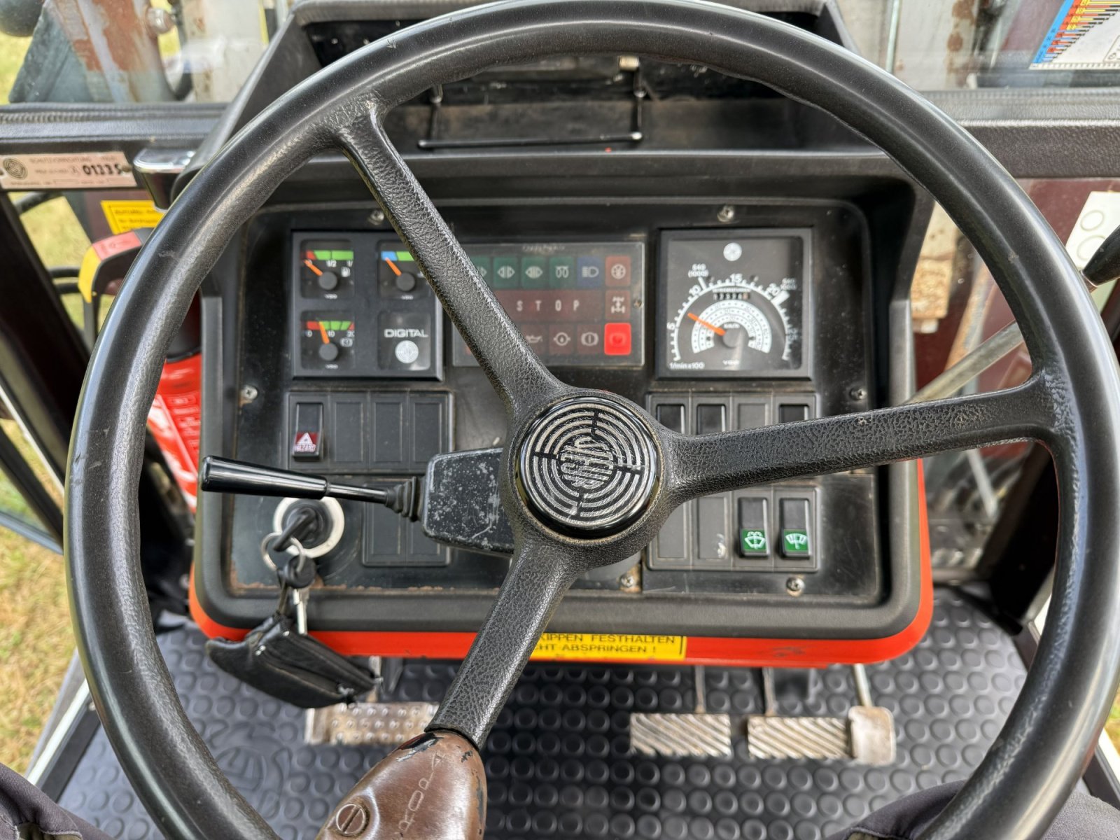 Forstschlepper des Typs Steyr 8110A SK2, Gebrauchtmaschine in Olbernhau (Bild 16)