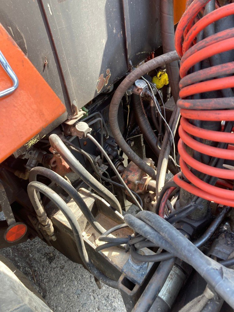 Forstschlepper типа Steyr 8130 A, Gebrauchtmaschine в Landquart (Фотография 10)